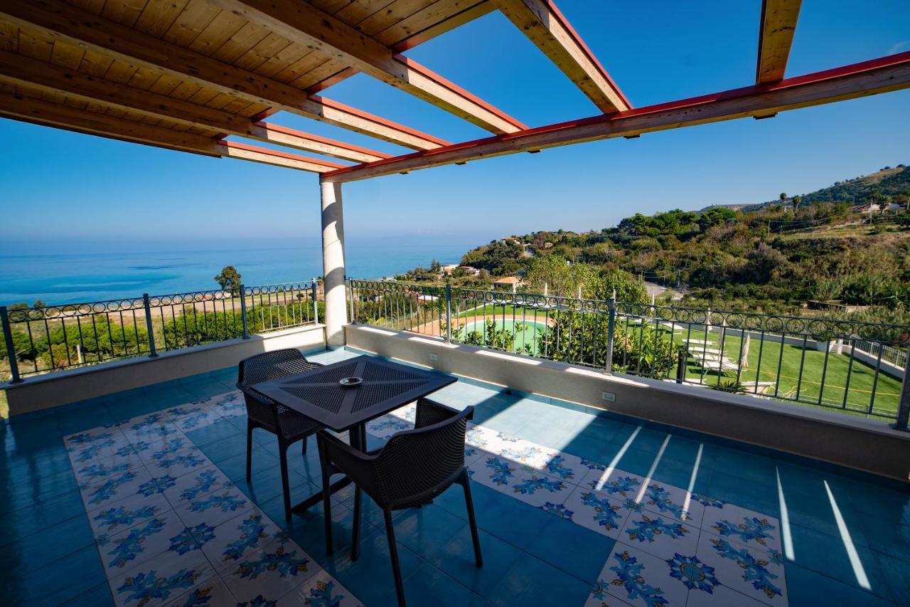 Residence New Paradise Тропеа Екстериор снимка