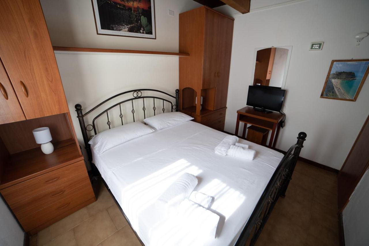 Residence New Paradise Тропеа Екстериор снимка