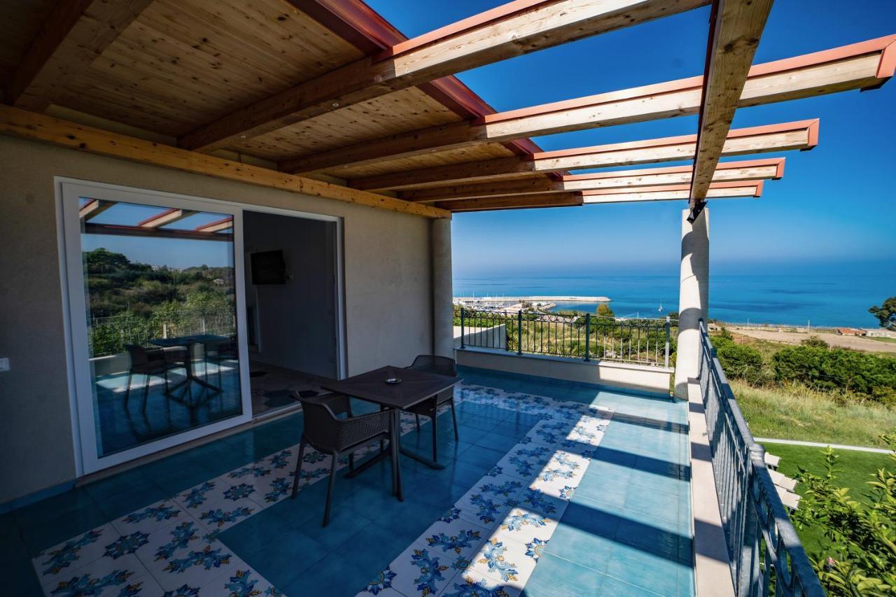 Residence New Paradise Тропеа Екстериор снимка