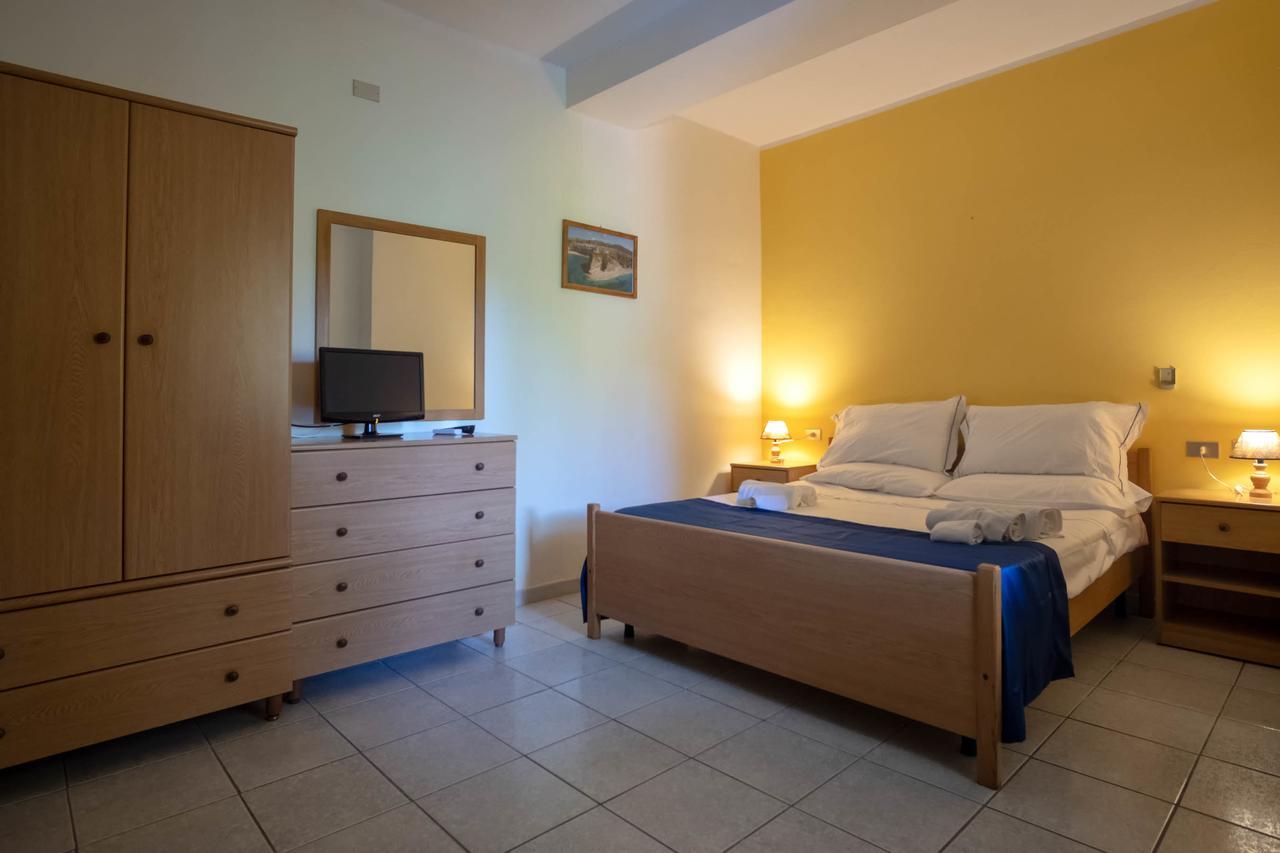 Residence New Paradise Тропеа Екстериор снимка